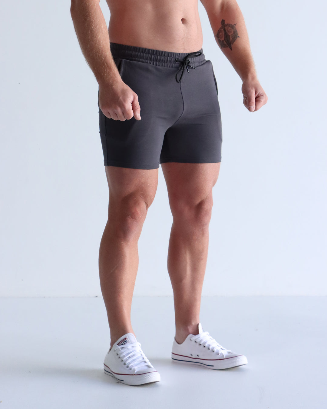 5" Base Shorts - Houtskool