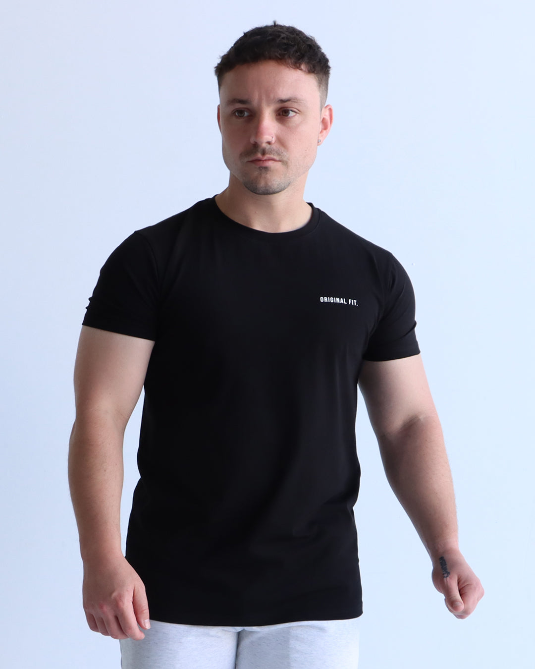 Classic Muscle Tee Black 05
