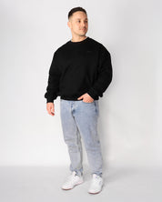 Essential Crewneck Black 05