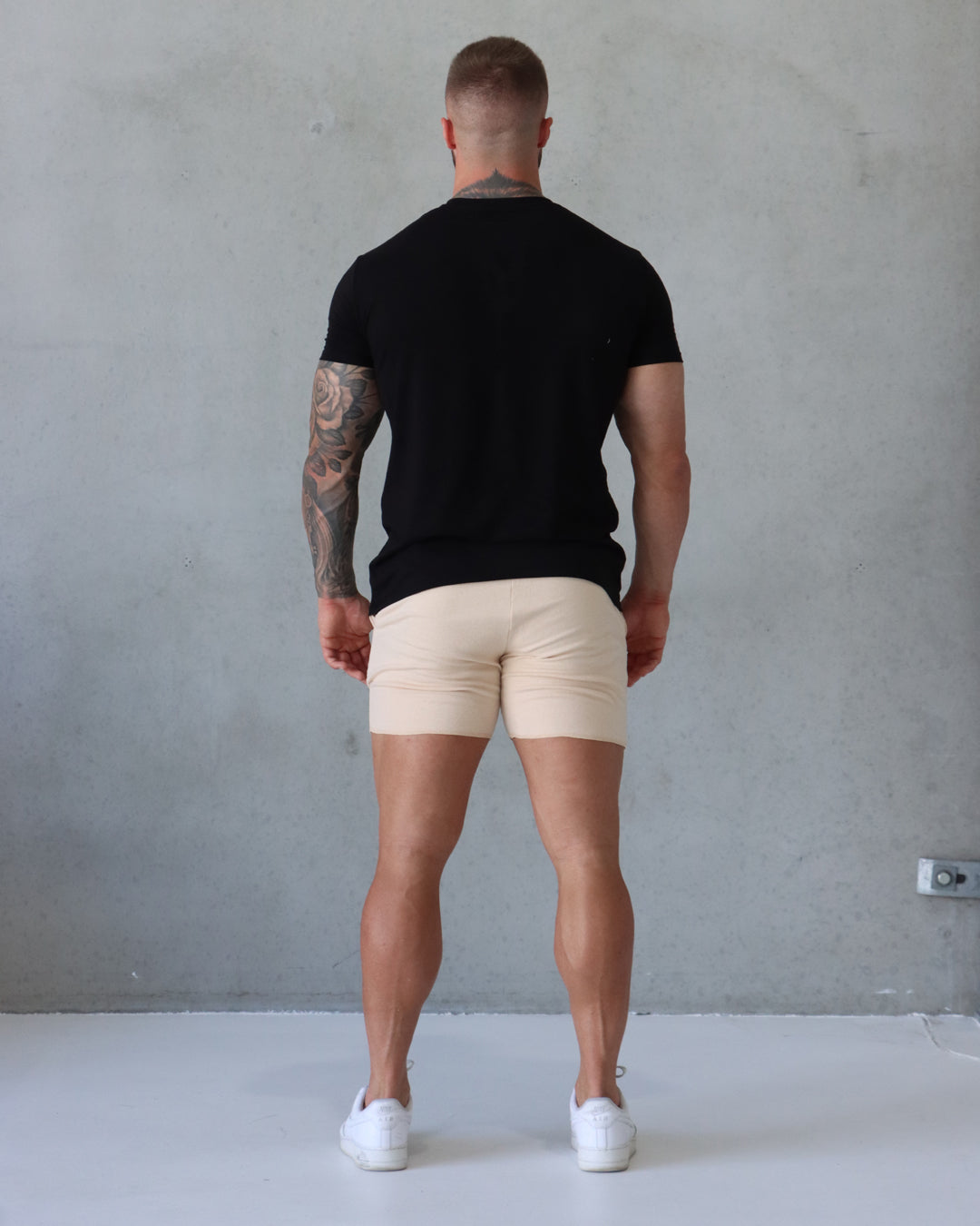 Raw Edge Shorts Tan 04