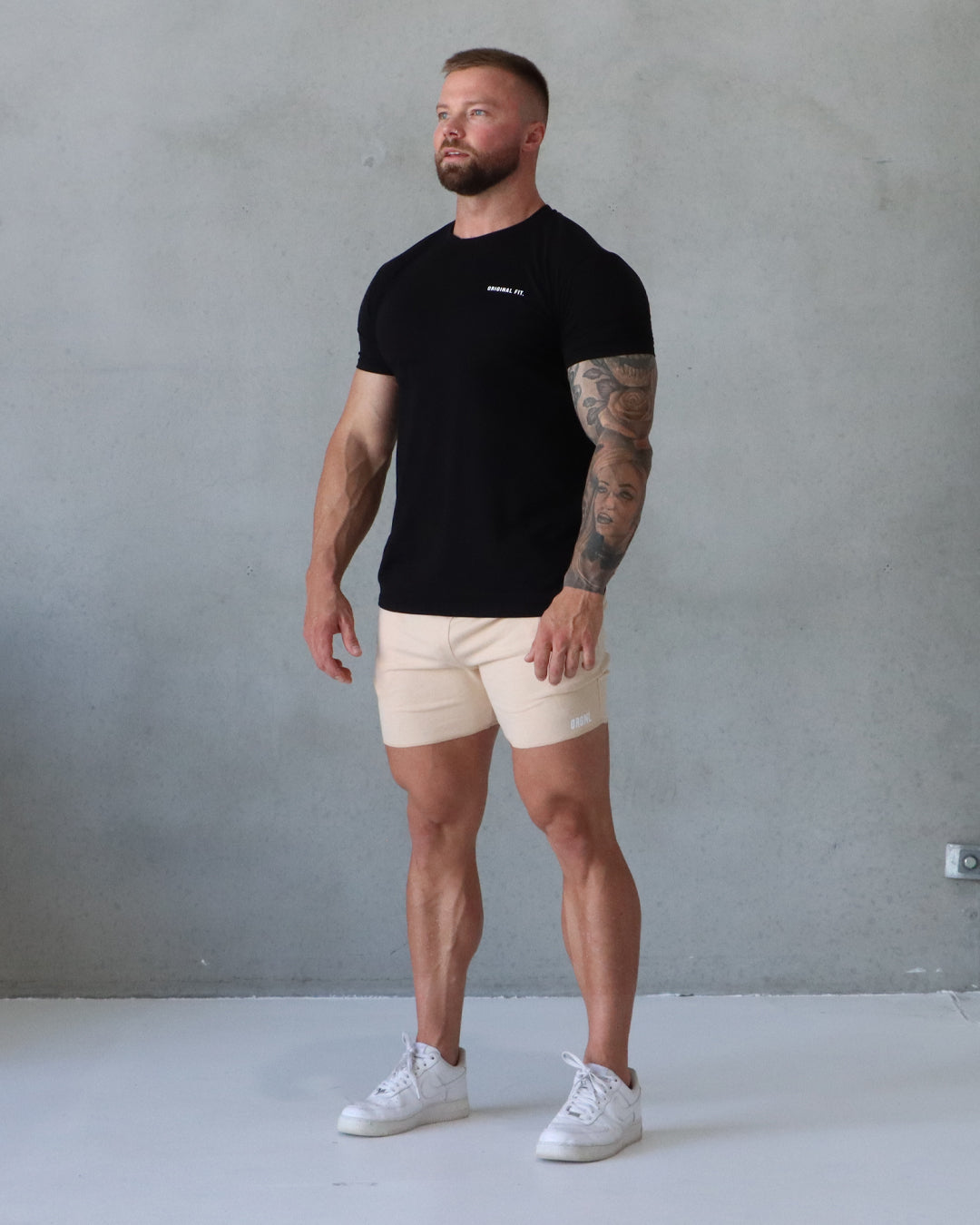 Raw Edge Shorts Tan 05