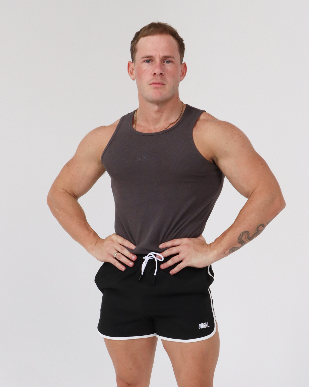 Ribbed Tank Charcoal 02