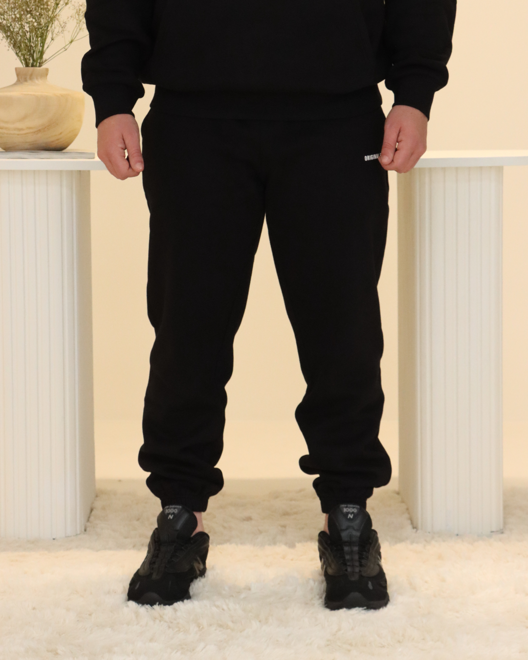 Signature_Track_Pant_Black_4