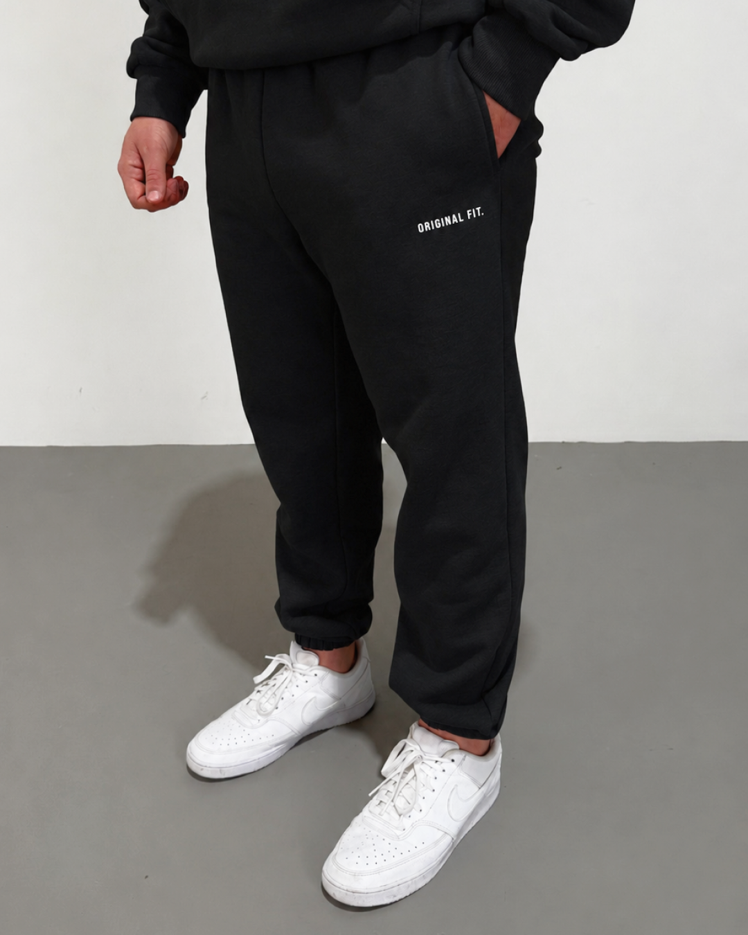 Signature_Track_Pant_Black_7