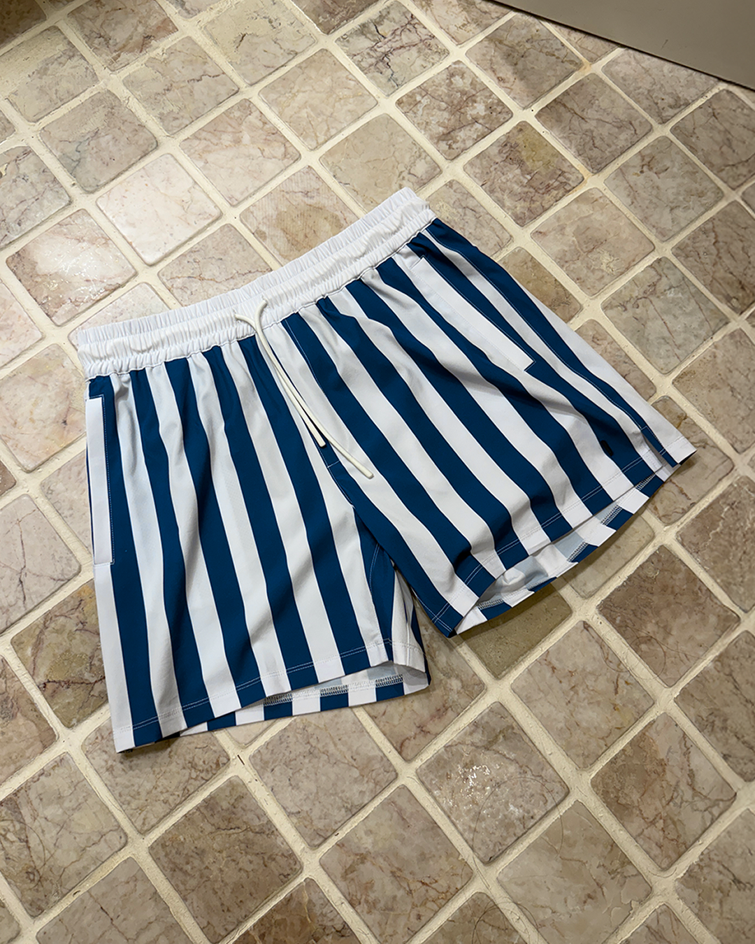 Stretch Swim Short Santorini 01