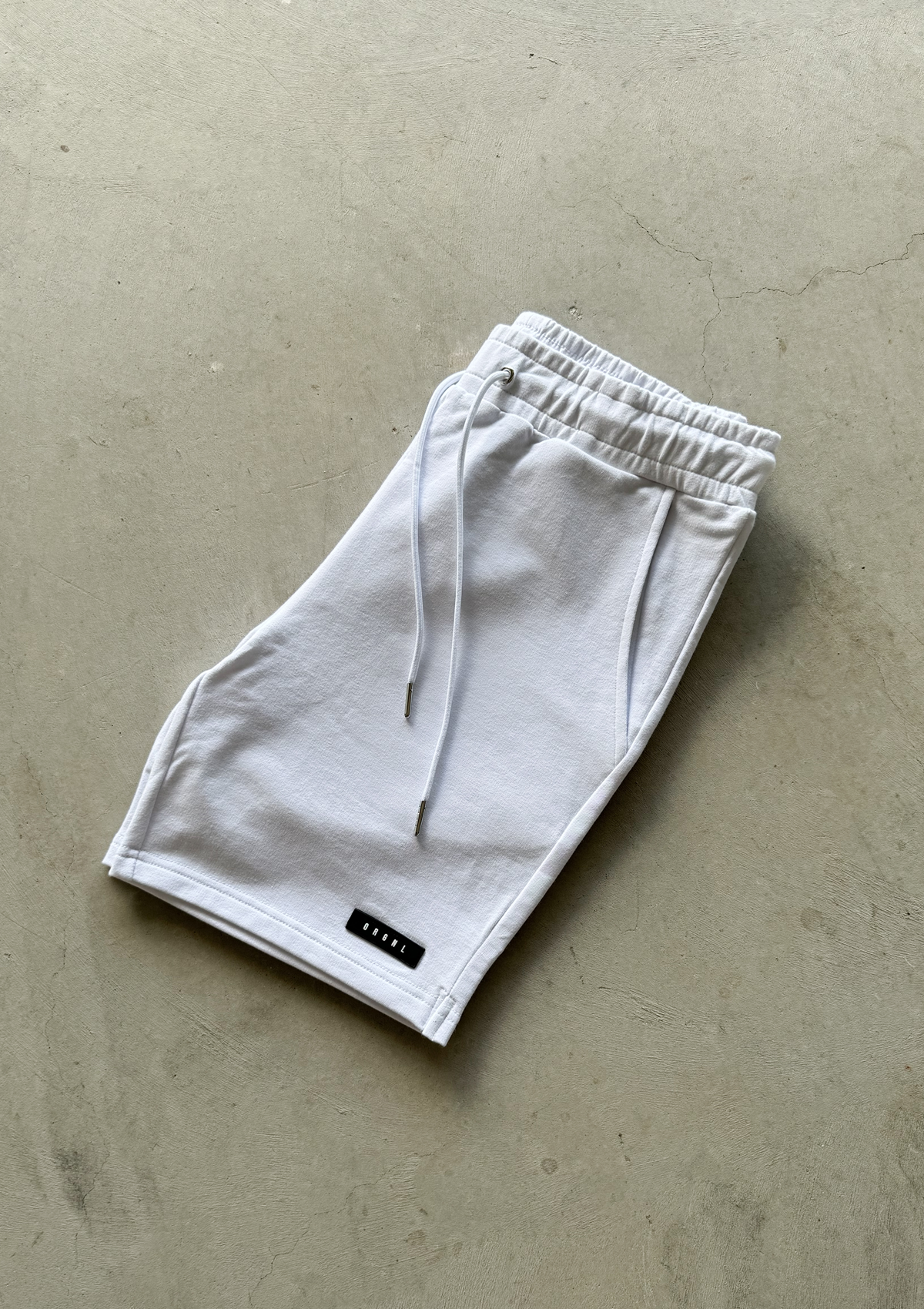 7" Classic Shorts - White